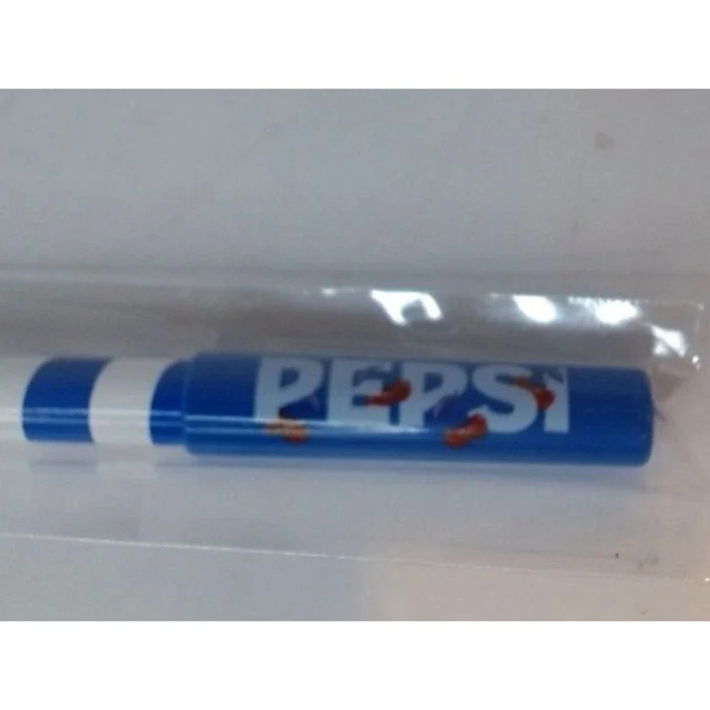 Glamlite pepsi eyeliner